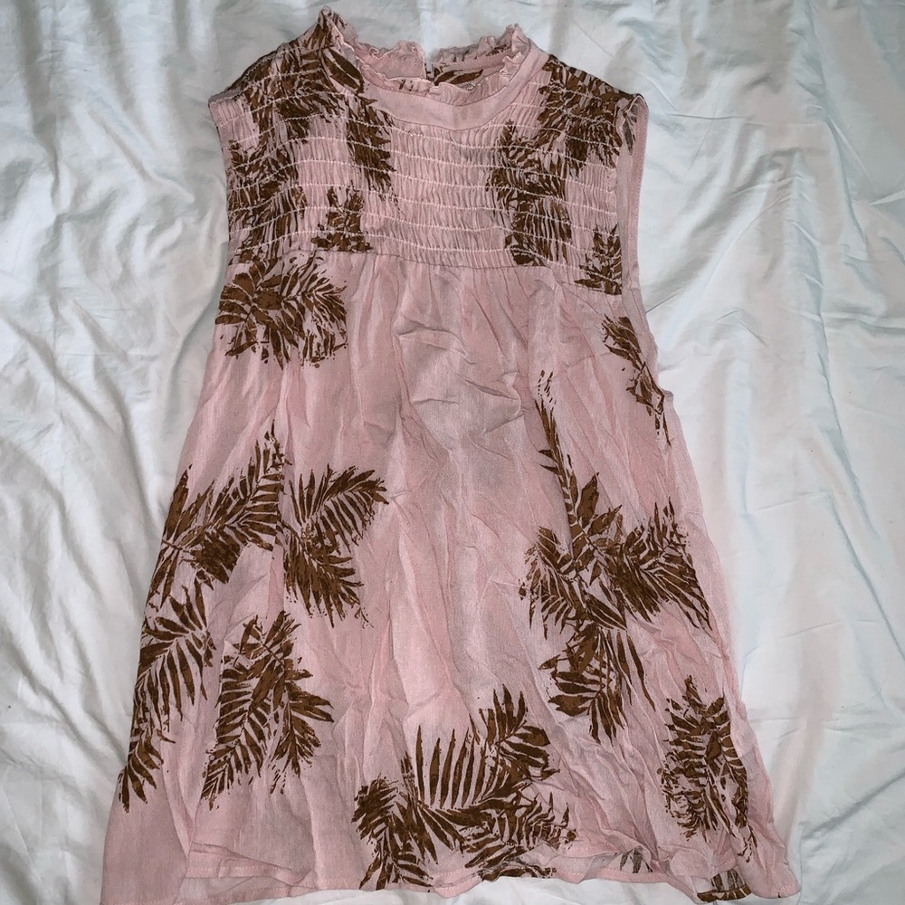 High neck sleeveless Forever 21 top